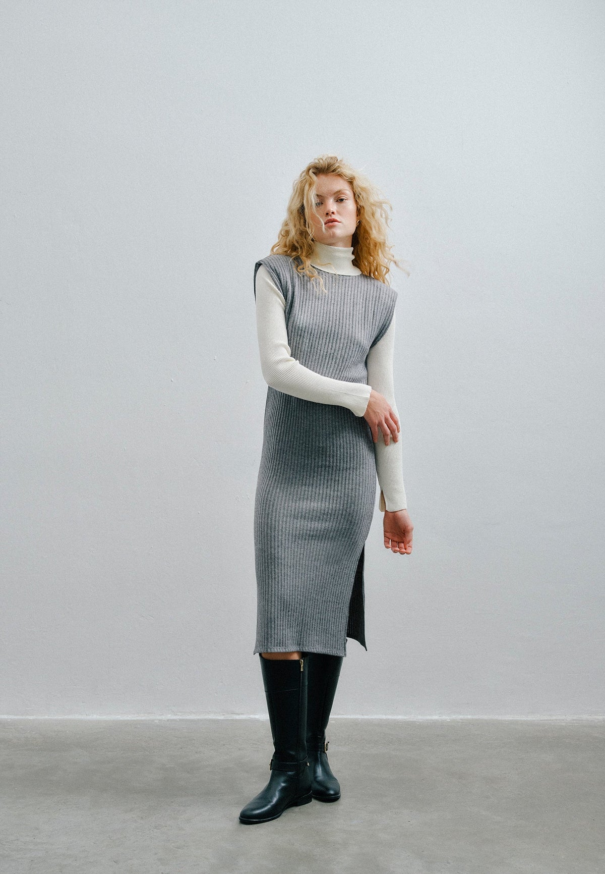 Crew Neck Long Relaxed Dress - ANTHRA MELANGE