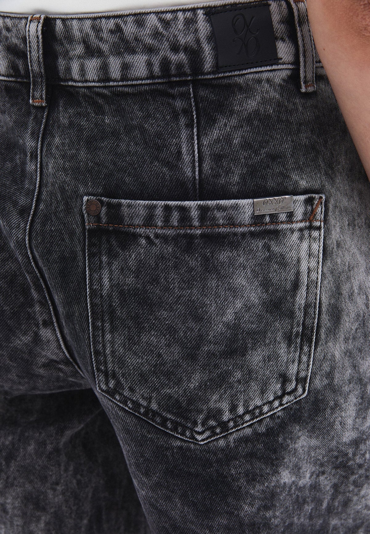 Normal Waist Barrel Leg Denim Pants - BLACK DENIM