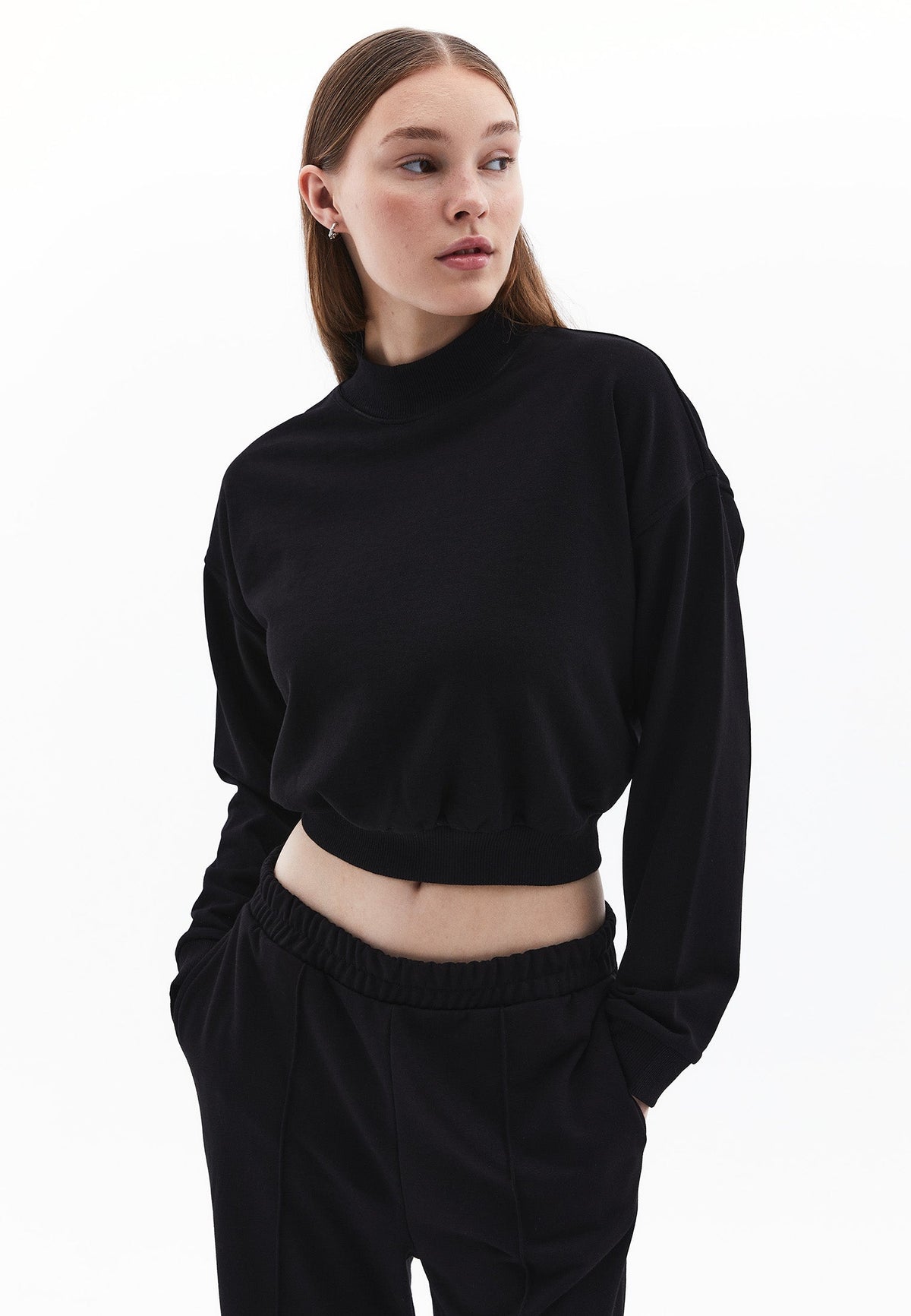 High Neck Long Sleeve Cropped Sweatshirt - BLACK