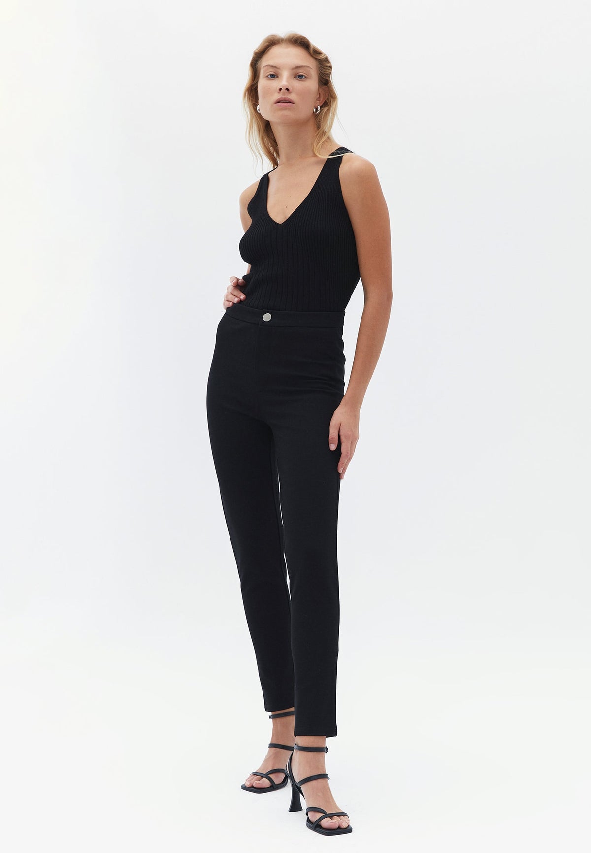 Ultra High Waist Long Leggings - BLACK