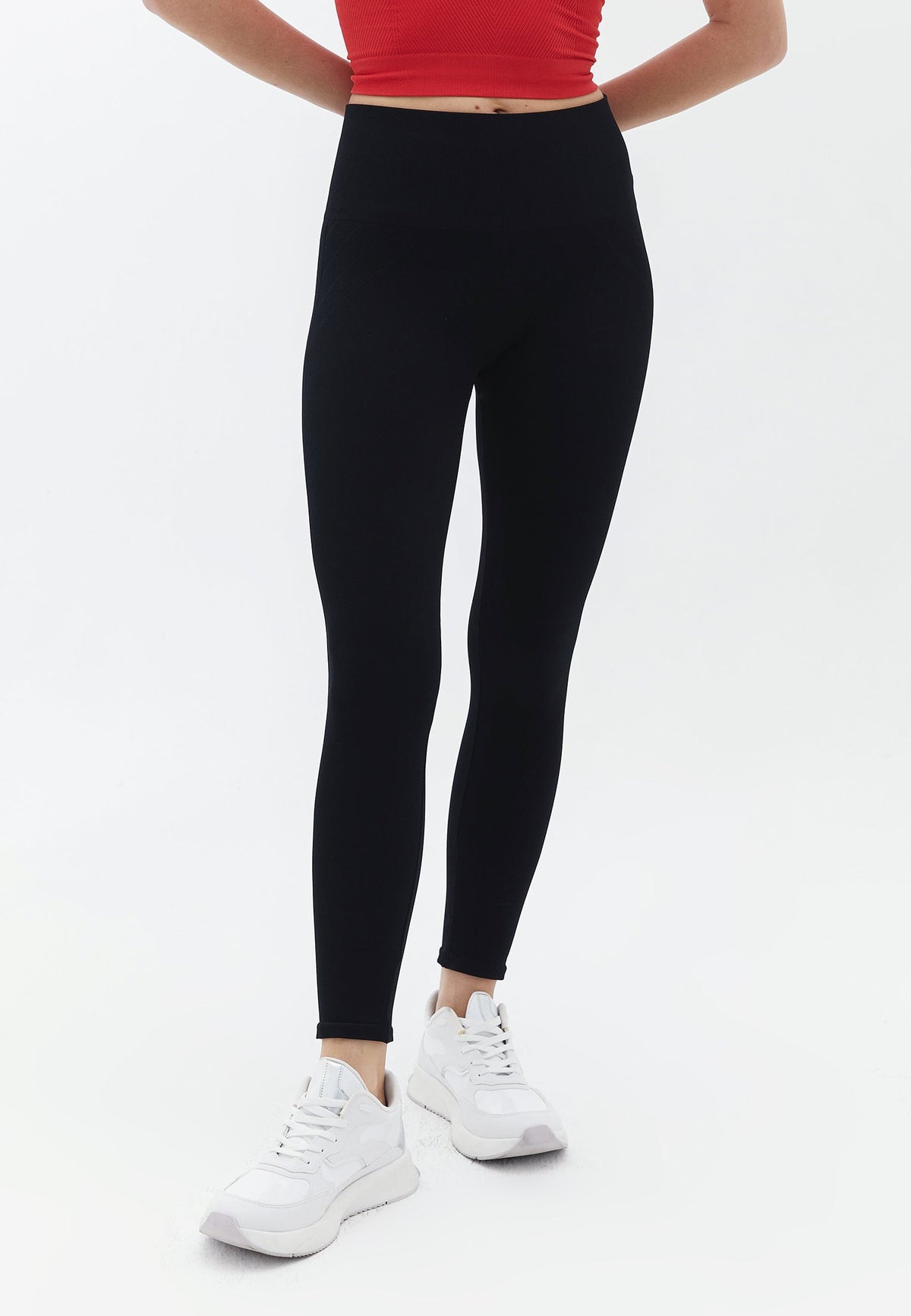 High Waist Ankle Cut Leggings - BLACK