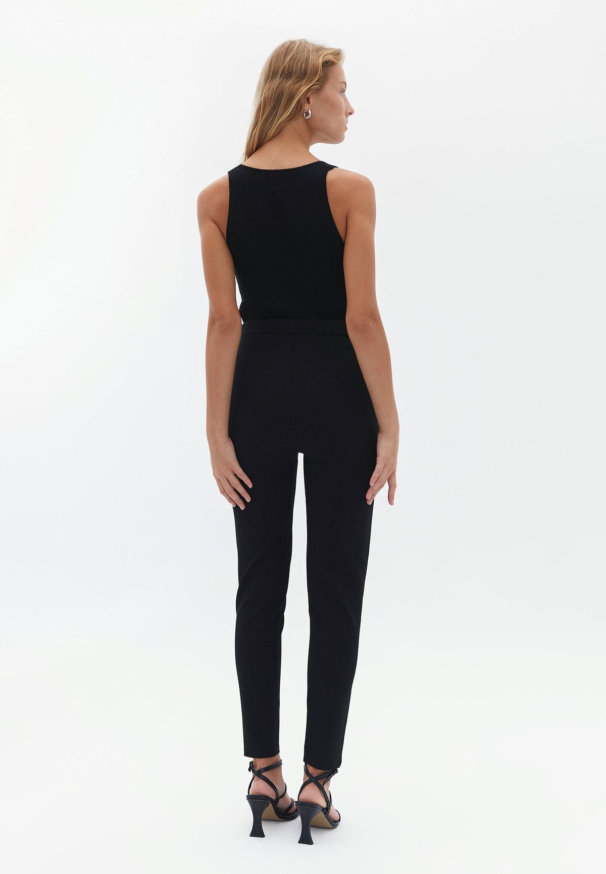 Ultra High Waist Long Leggings - BLACK