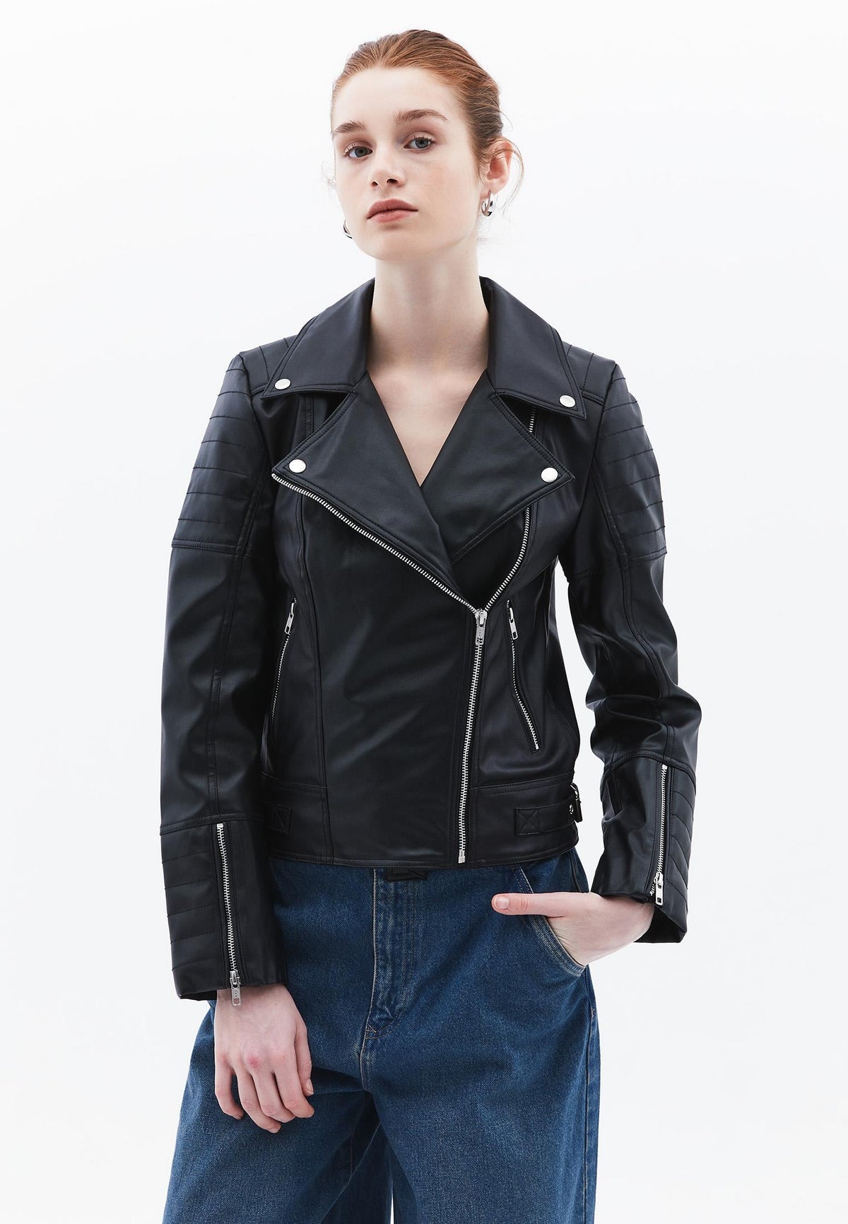 Long Sleeve Leather Jacket With Zipper Detail - BLACK