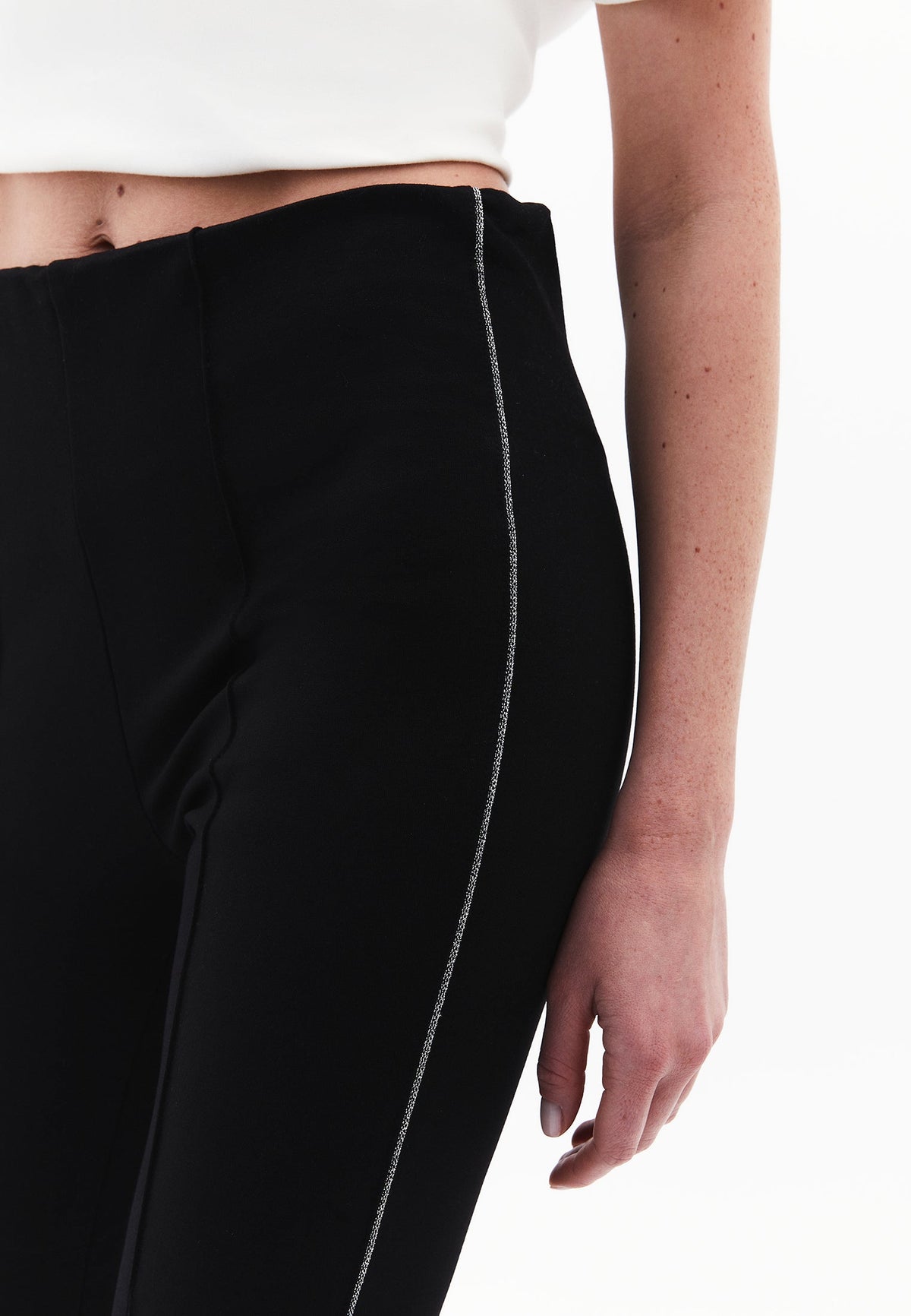 High Waist Leggings - BLACK