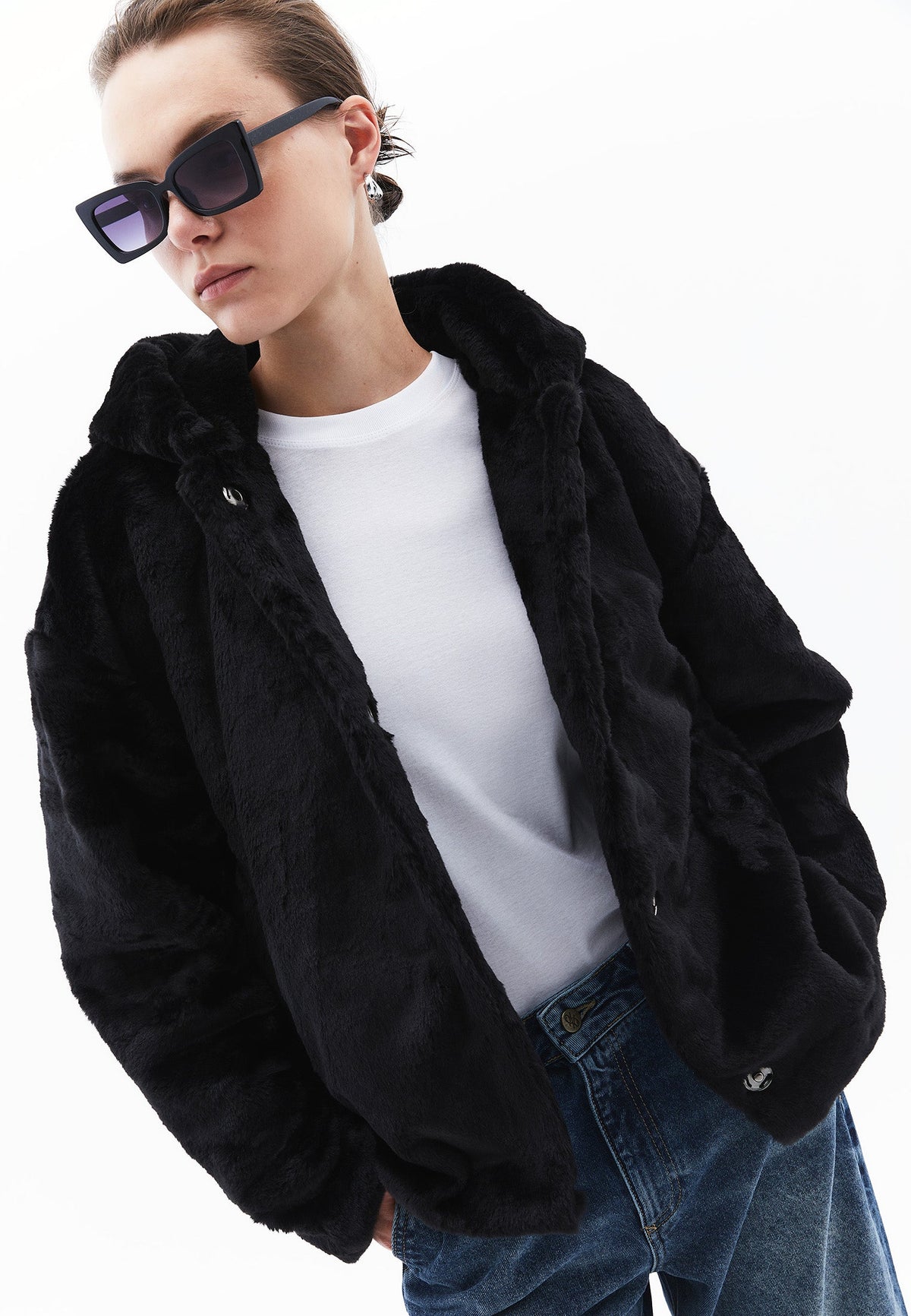 Hooded Fur Jacket - BLACK