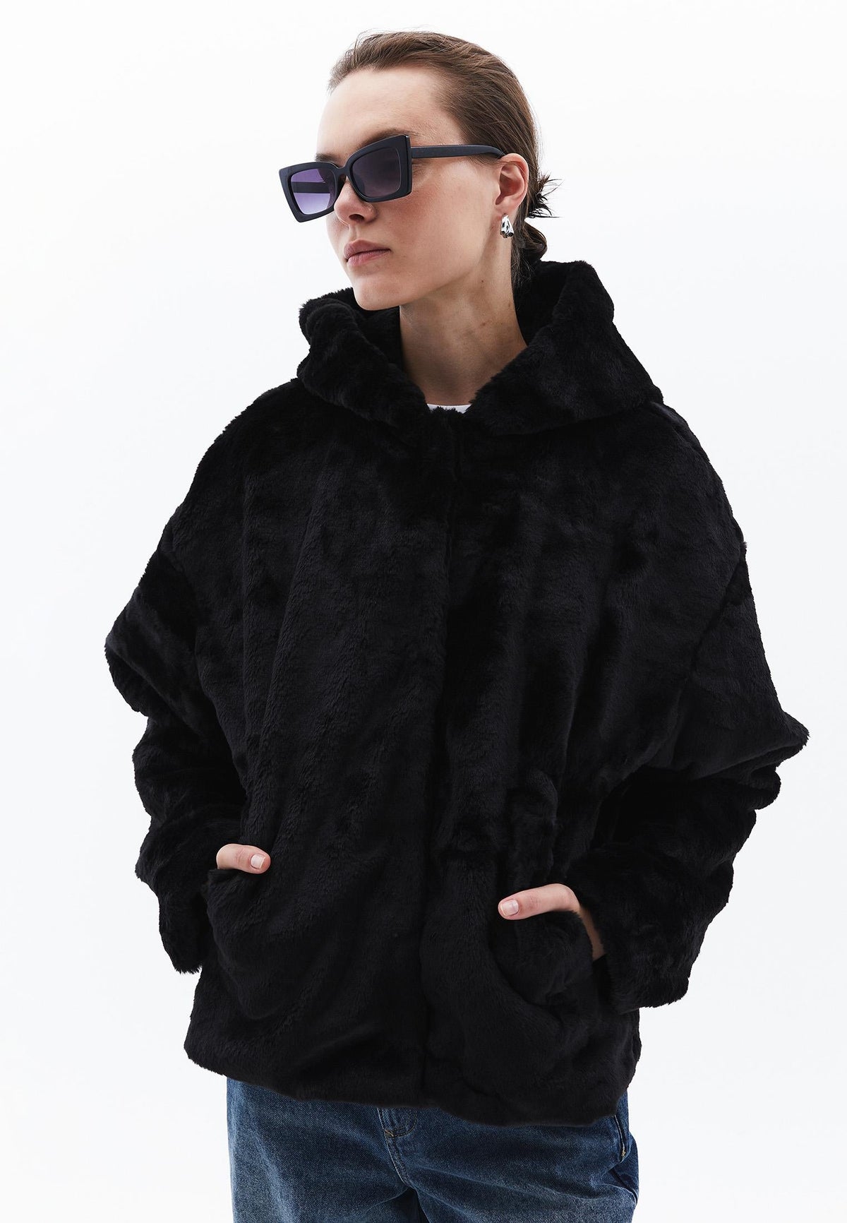 Hooded Fur Jacket - BLACK