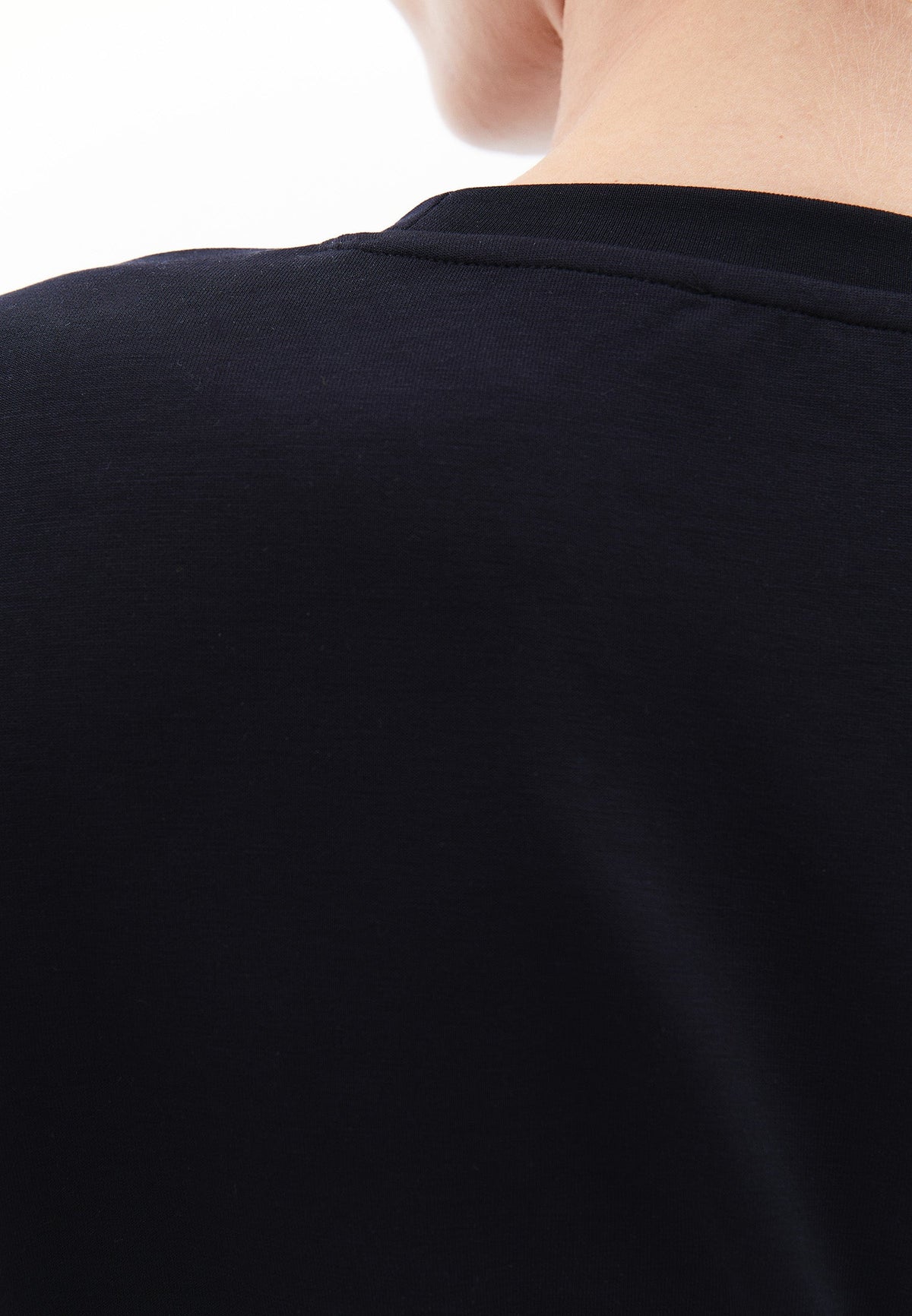 Crew Neck Long Sleeve Sweatshirt - BLACK