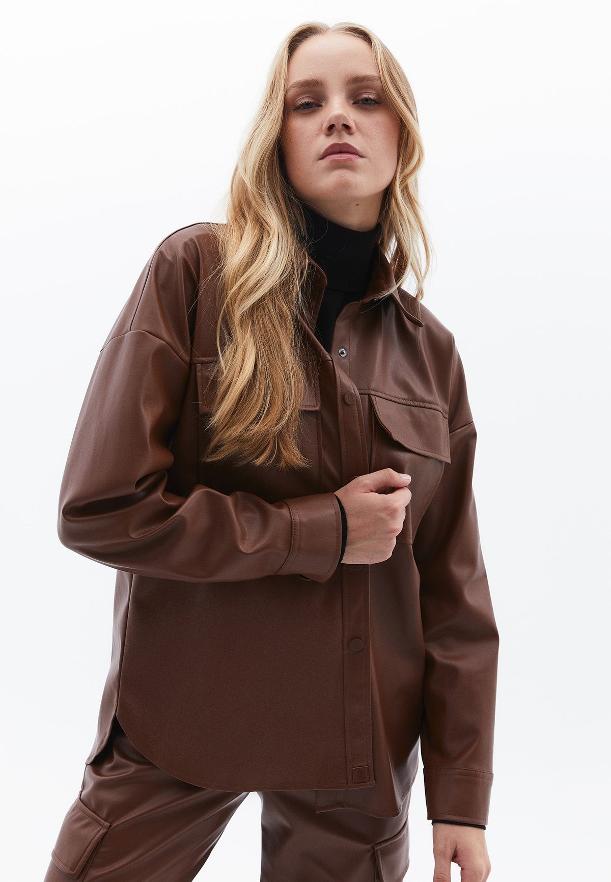 Oversize Pocket Detailed Shirt - DOWNTOWN BROWN