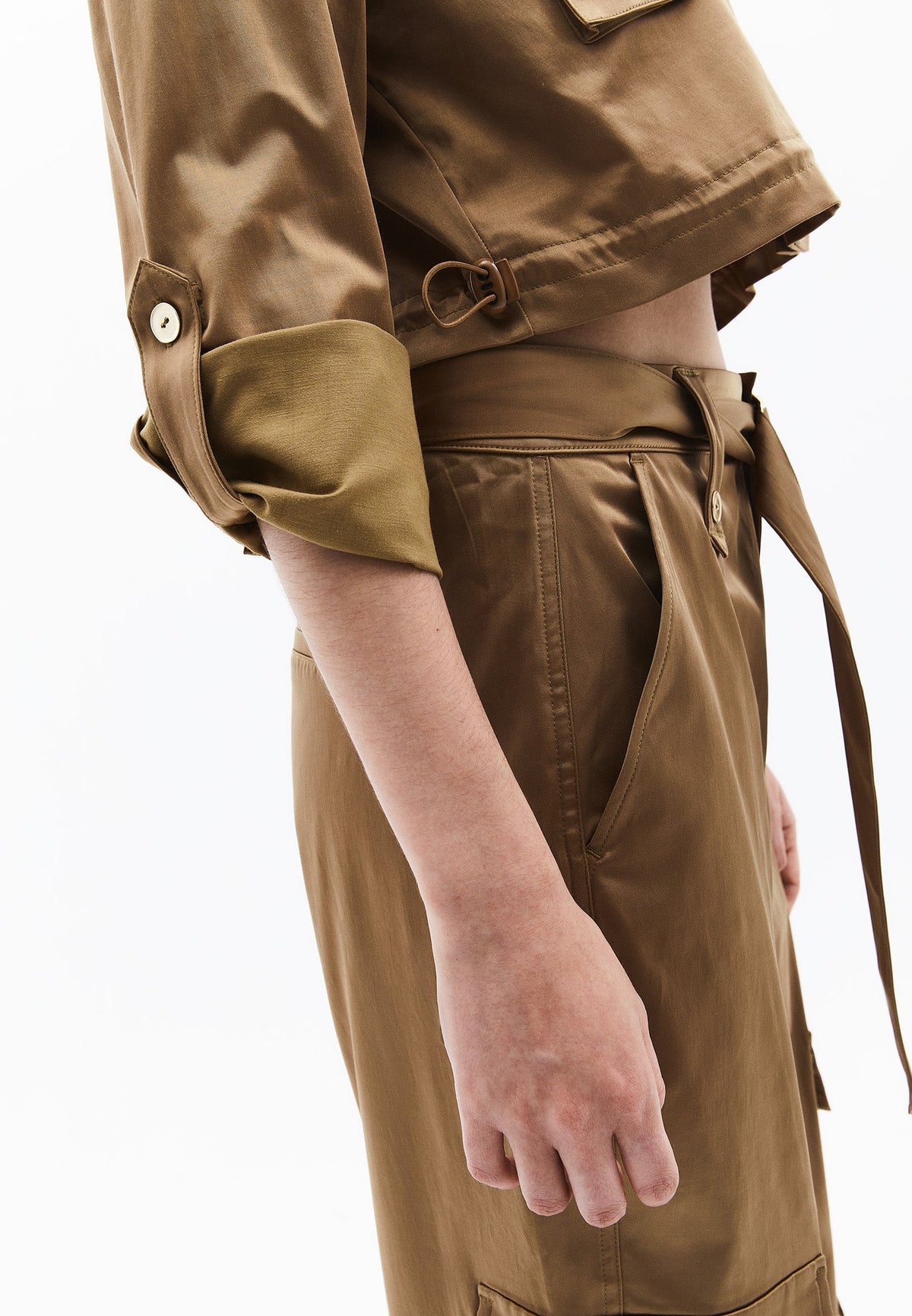 Oversize Pocket Detailed Cropped Shirt - ERMINE