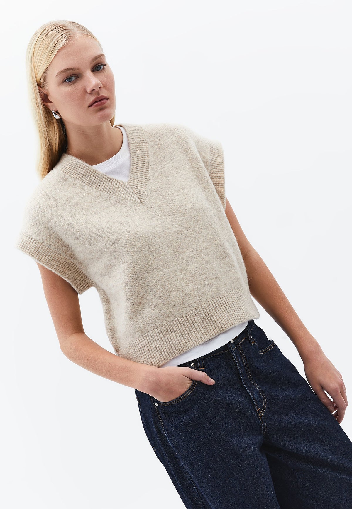 V Neck Short Comfortable Knit Vest - FEATHER GRAY MELANGE