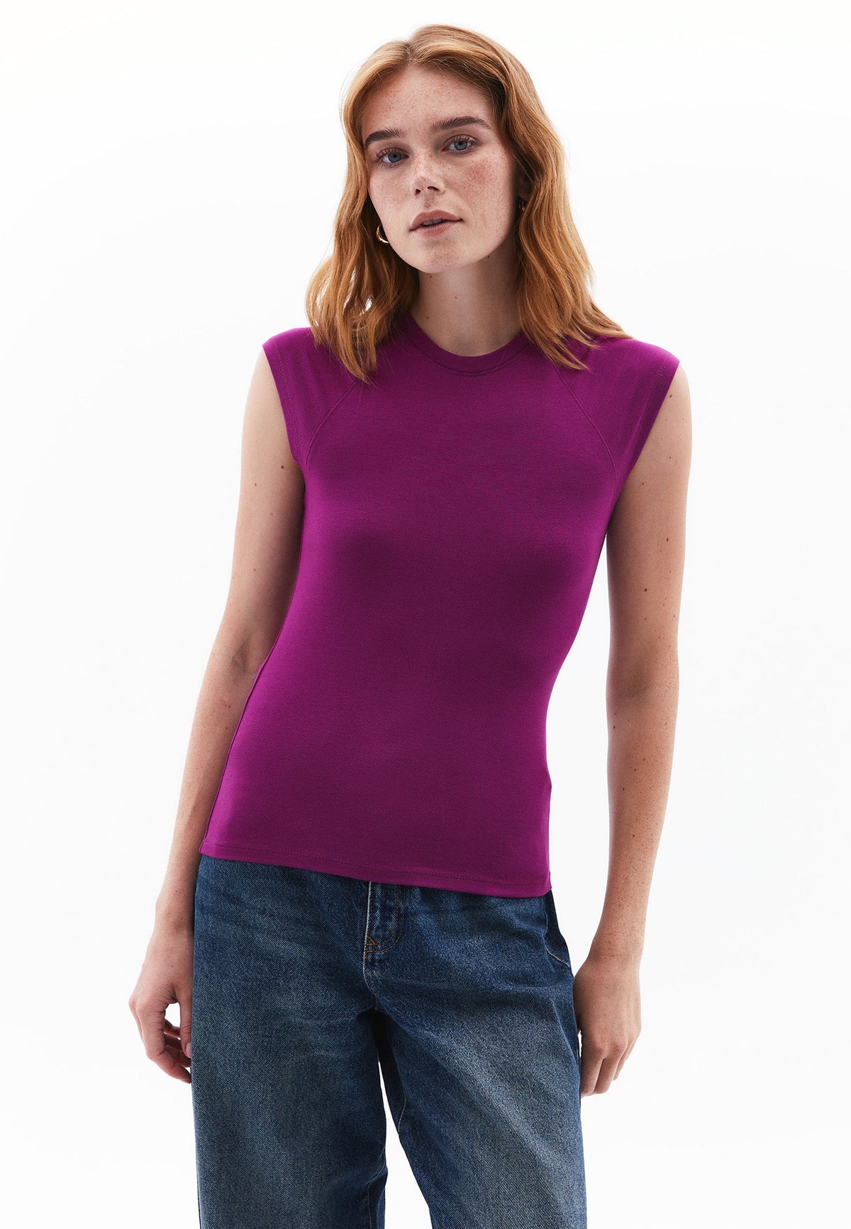 Short Sleeve T-Shirt With Closed Cut - HOLLYHOCK