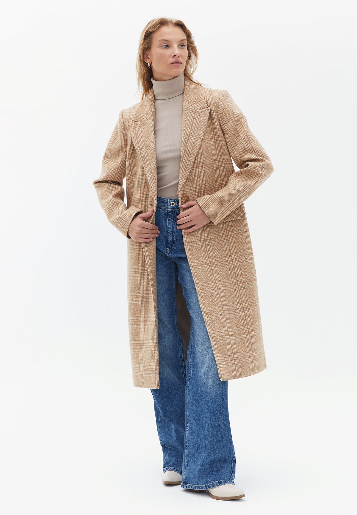 Long Sleeve Buttoned Jacket With Pockets - LIGHT ARGAN OIL CHECK
