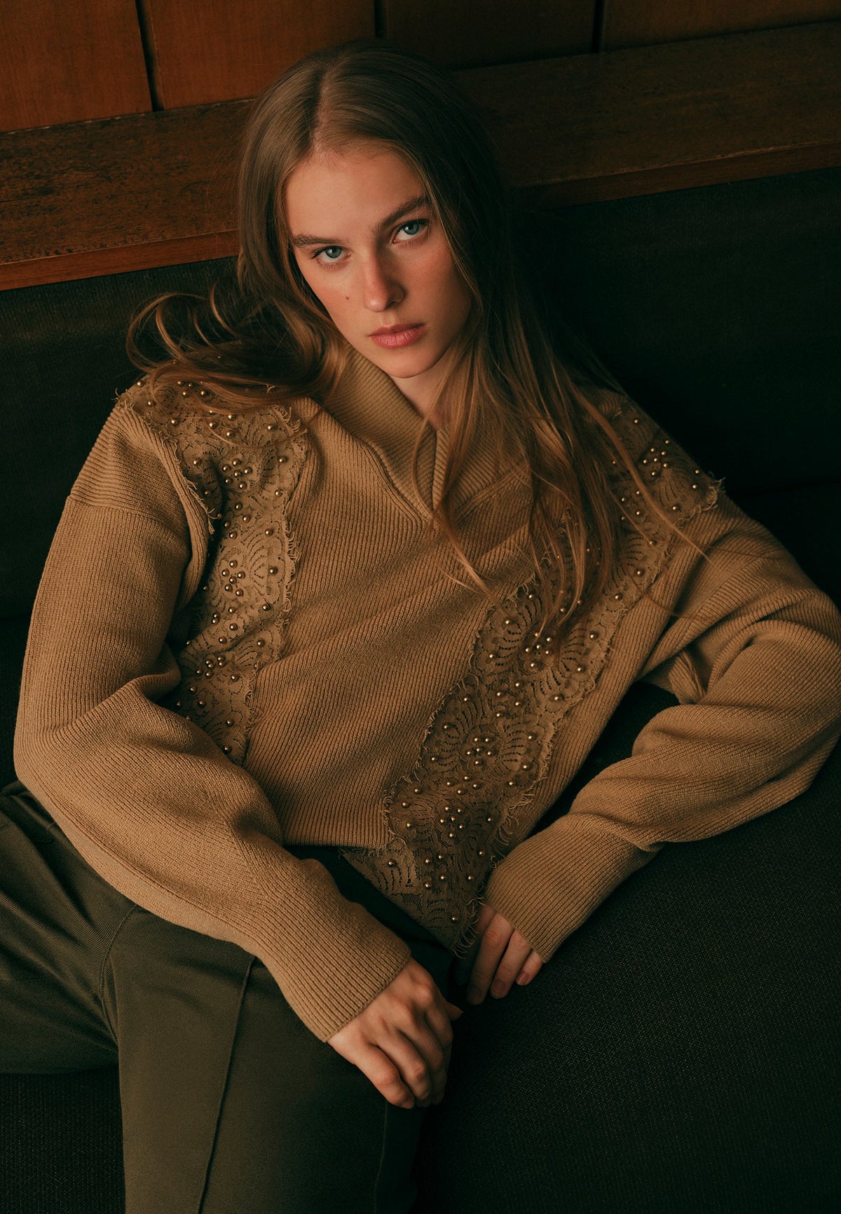 V Neck Embroidered Long Sleeve Sweater - STARFISH