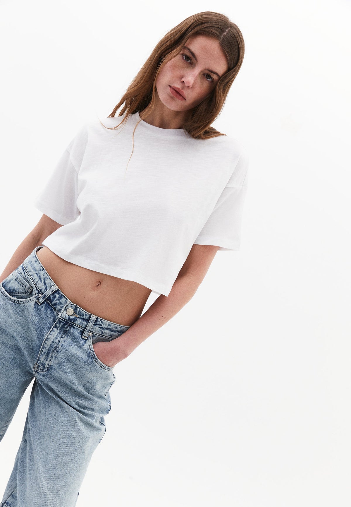 Cropped Loose Fit T-Shirt - WHITE
