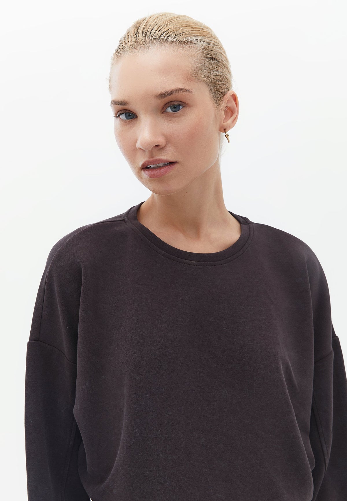 Short Sweatshirt Crew Neck Long Sleeve - BLACK COFFEE