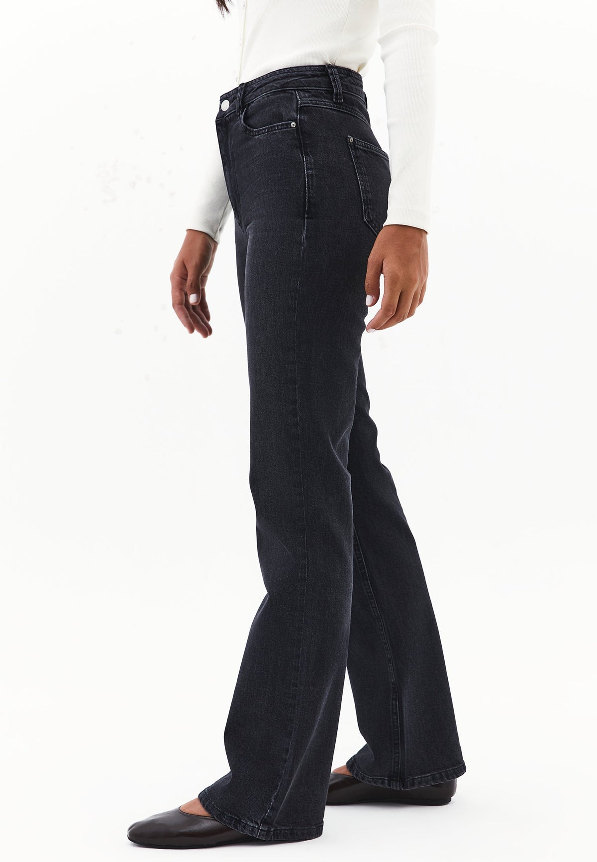 Ultra High Waist Straight Leg Denim Pants - BLACK DENIM