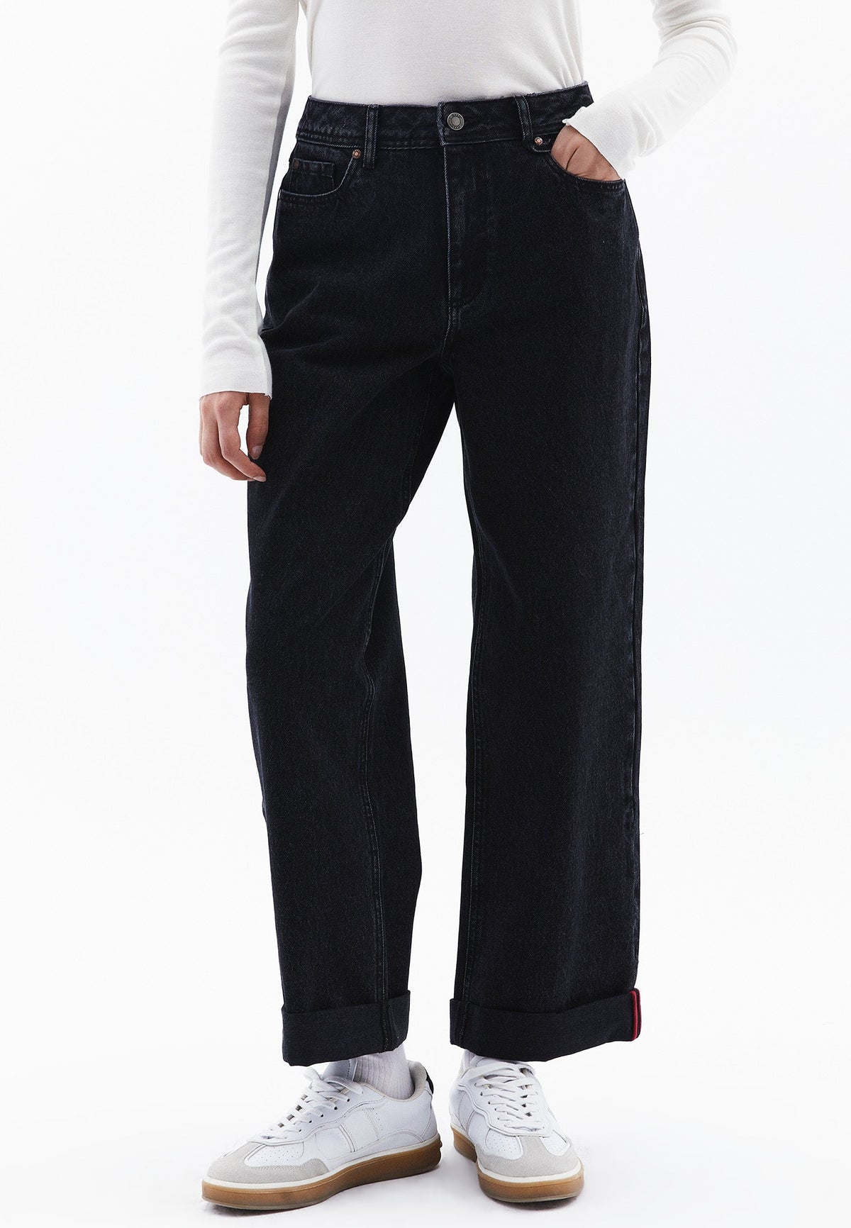 Boyfriend Low Waist Straight Leg Jeans - BLACK DENIM