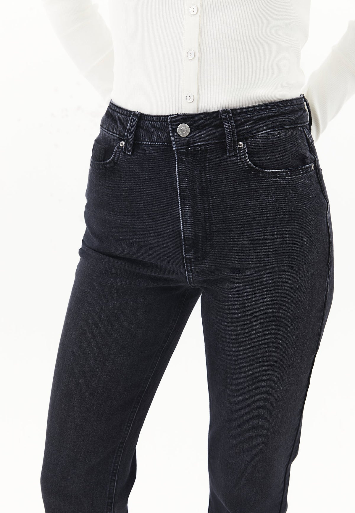 Ultra High Waist Straight Leg Denim Pants - BLACK DENIM