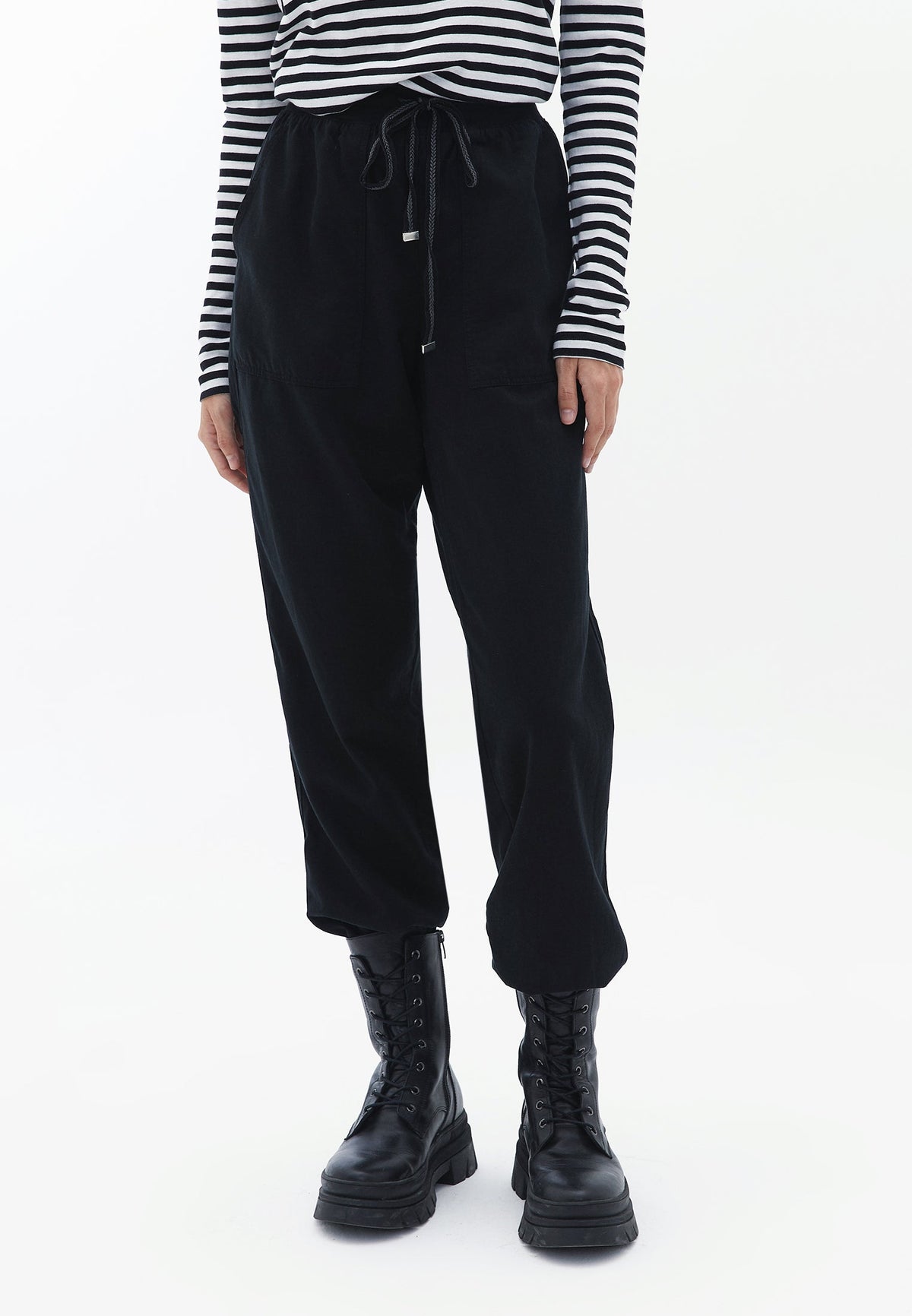 Jogger Pocket Detailed Pants - BLACK