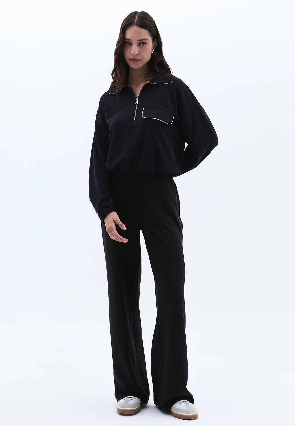 Sweatshirt With Pocket Detail And High Collar - BLACK