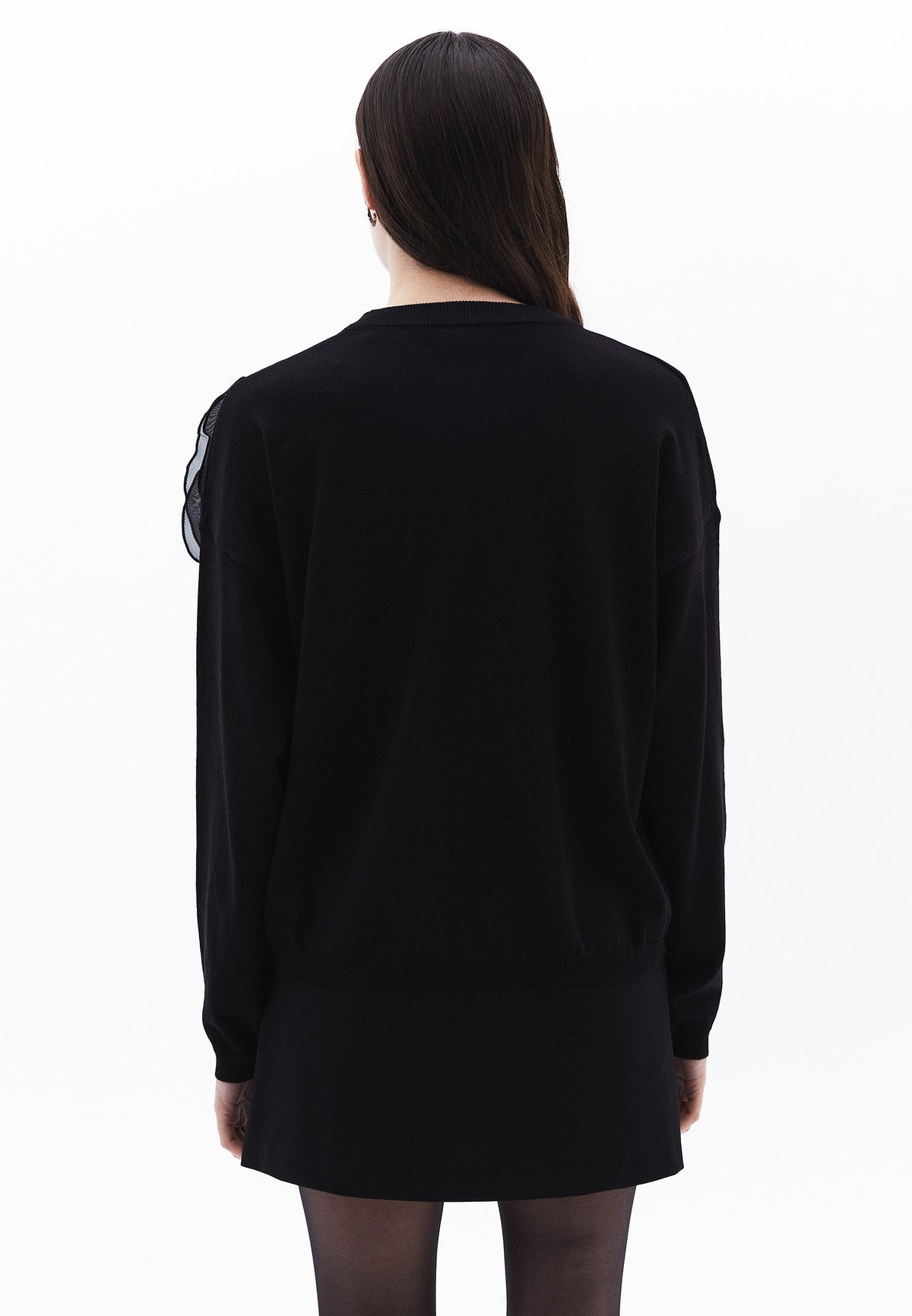 Crew Neck Sweater With Bow Detail - BLACK