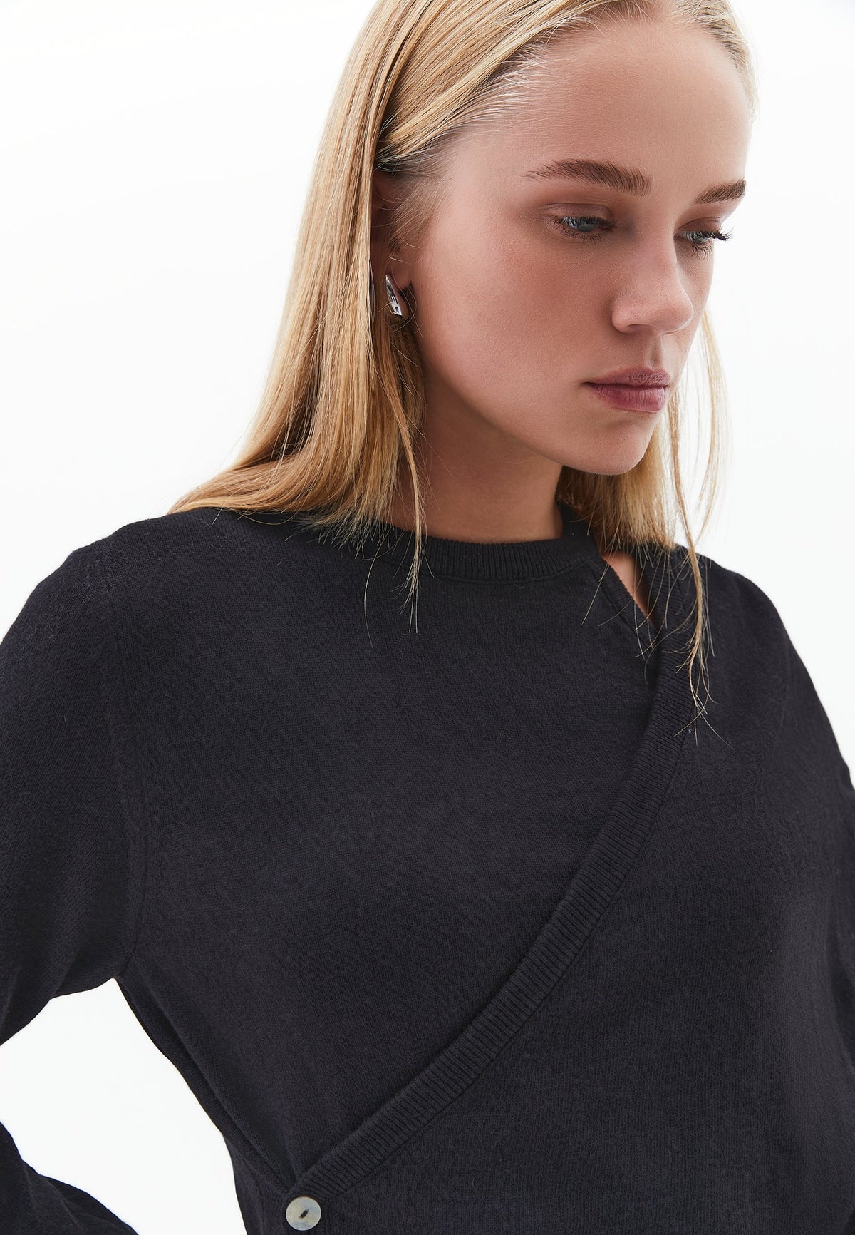 Crew Neck Long Sleeve Sweater - BLACK