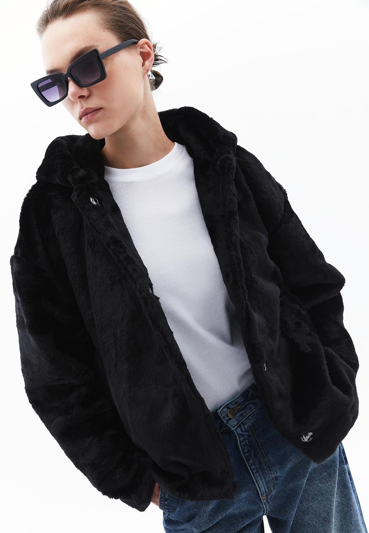 Hooded Fur Jacket - BLACK