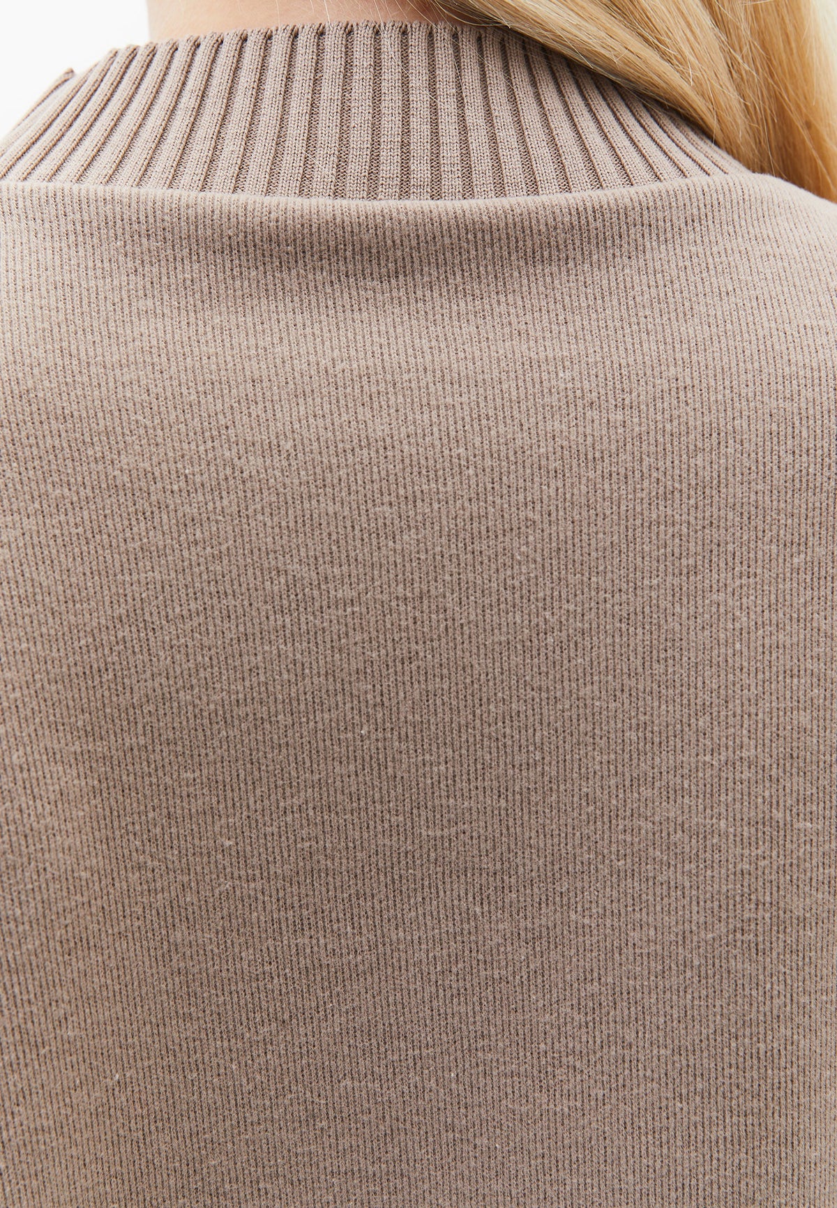 High Neck Cropped Sweater - DESERT TAUPE