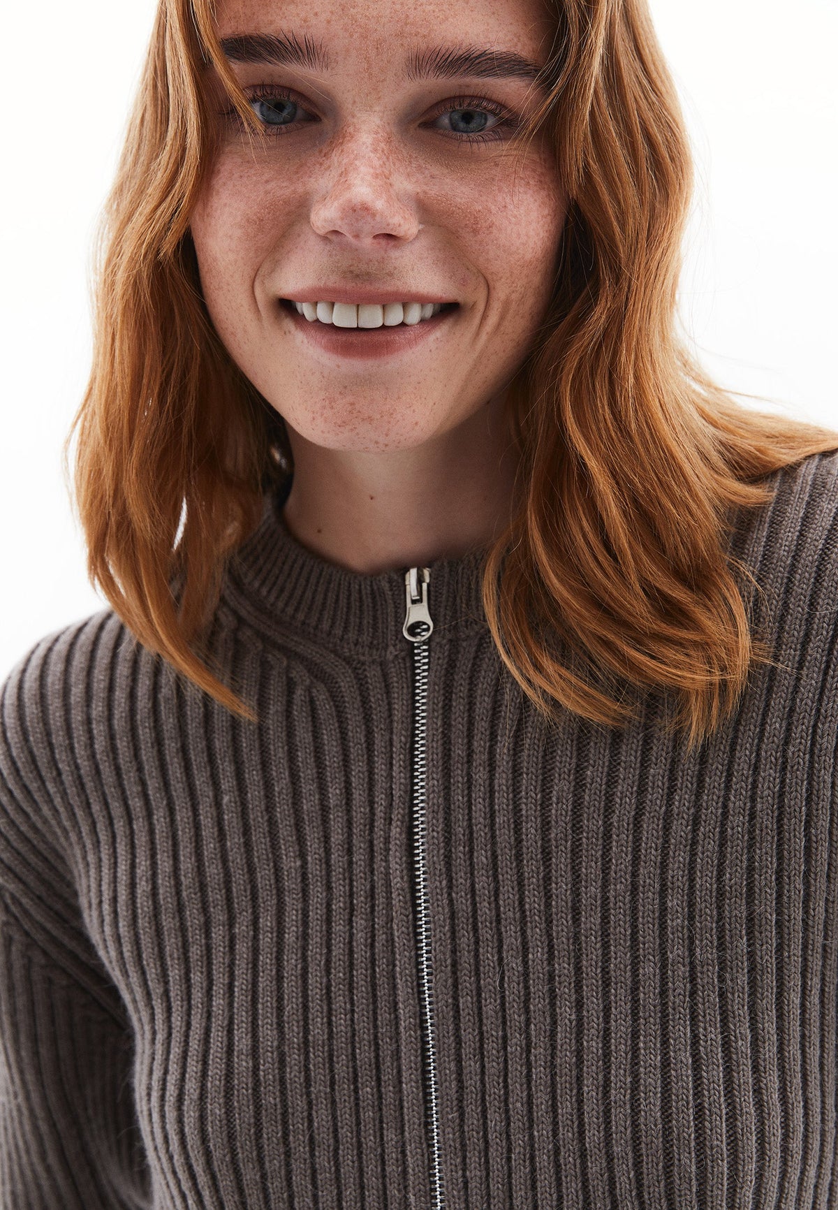 Cropped Cardigan With Zipper Detail And Raglan Sleeve - FALCON