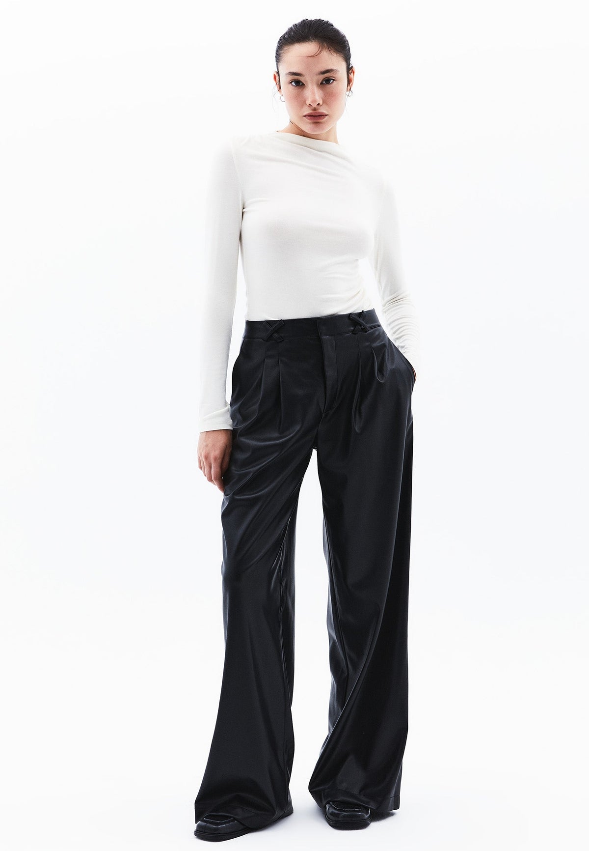 Ruched Long Sleeve High Neck Bodycon T-Shirt - ICE MILK