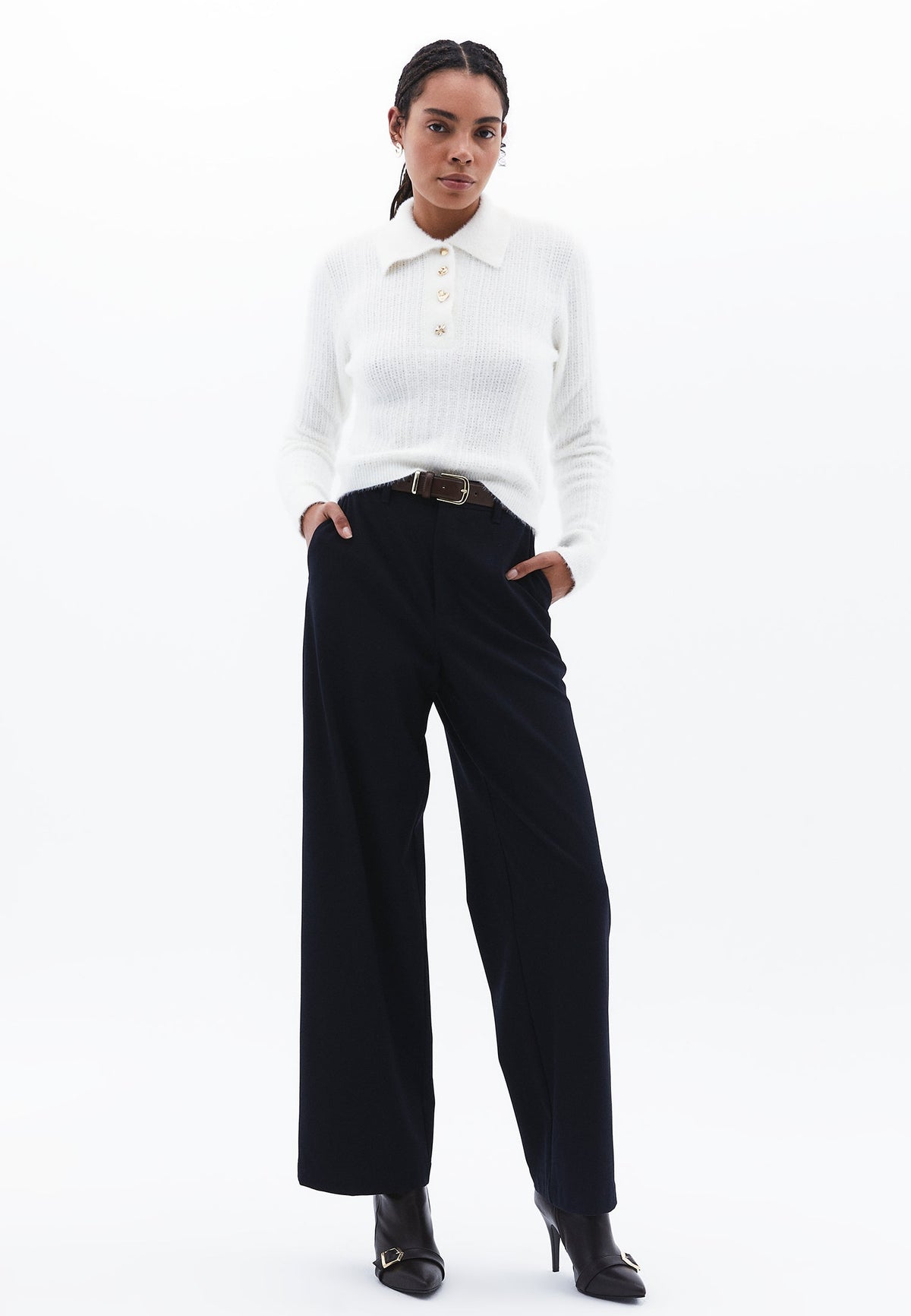 Sweater With Polo Collar And Knit Details - ICE MILK