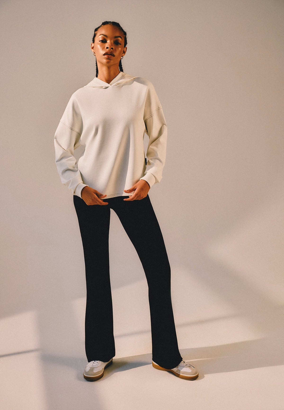 Hooded Sweatshirt Long Sleeve - ICE MILK