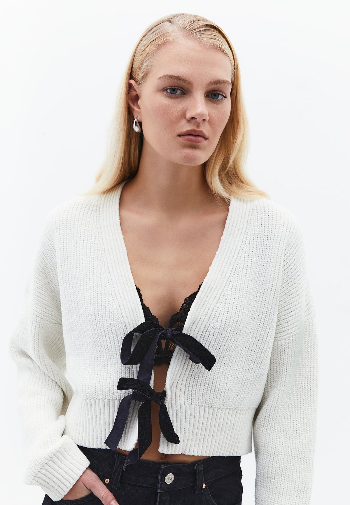 V Neck Long Sleeve Loose Cardigan - ICE MILK
