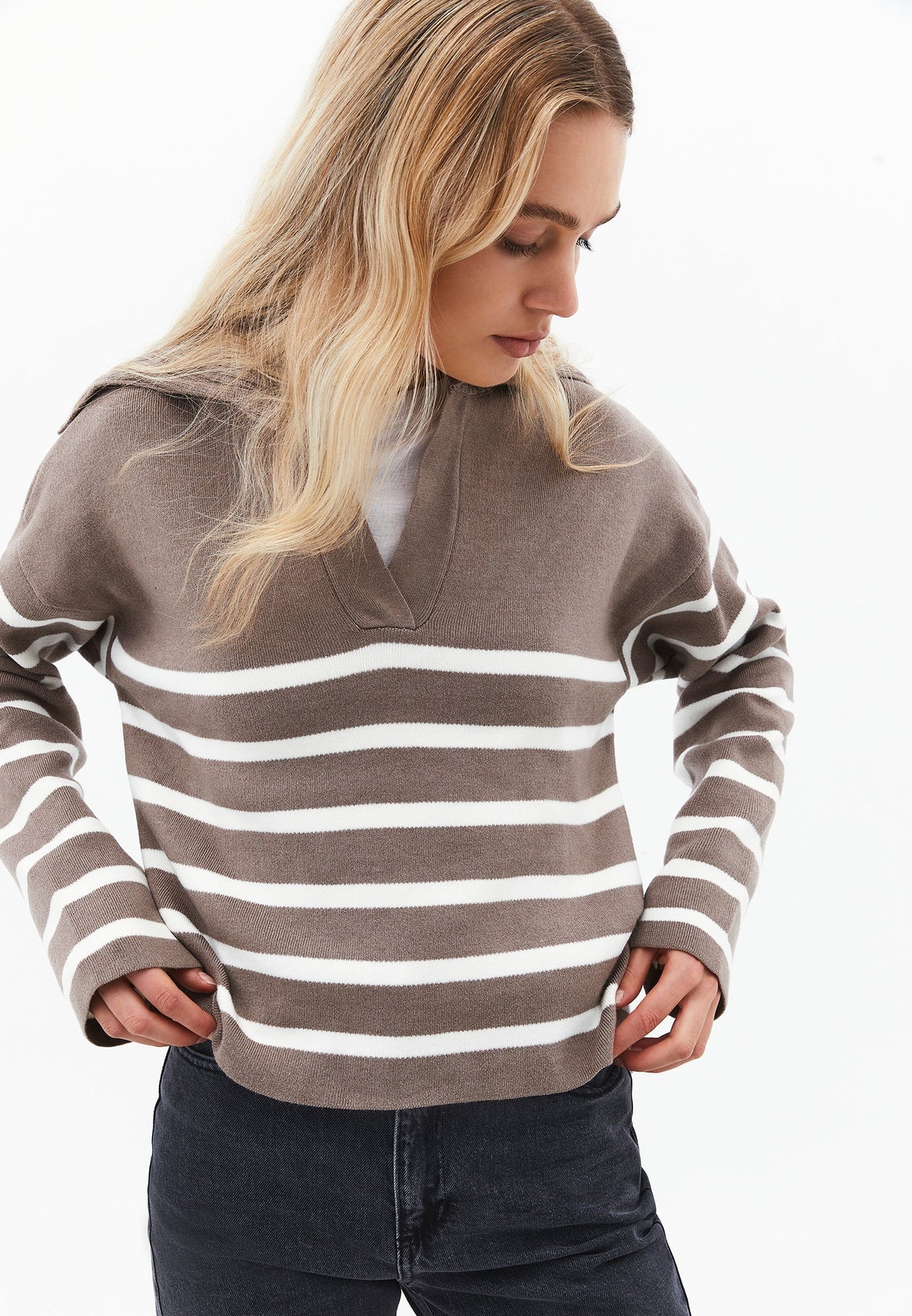 Striped Polo Collar Knit Sweater - MOREL/ICE MILK