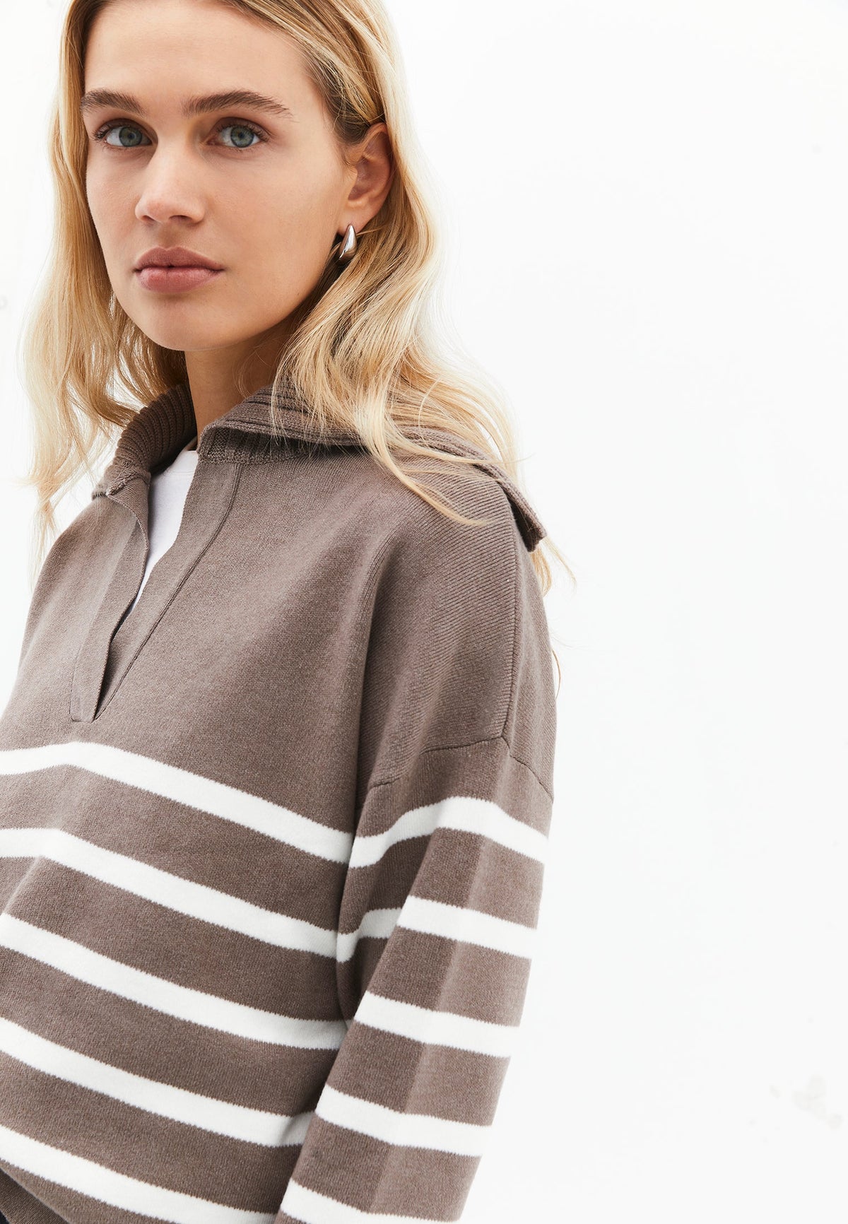 Striped Polo Collar Knit Sweater - MOREL/ICE MILK