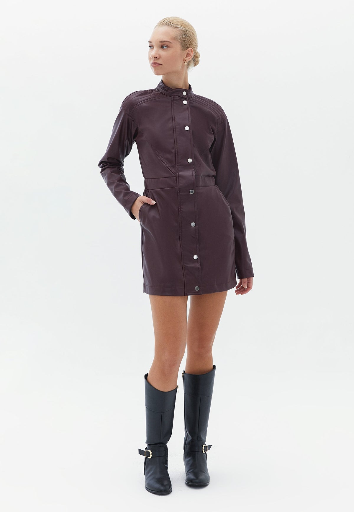 Short Sleeve Dress - MAROON BANNER