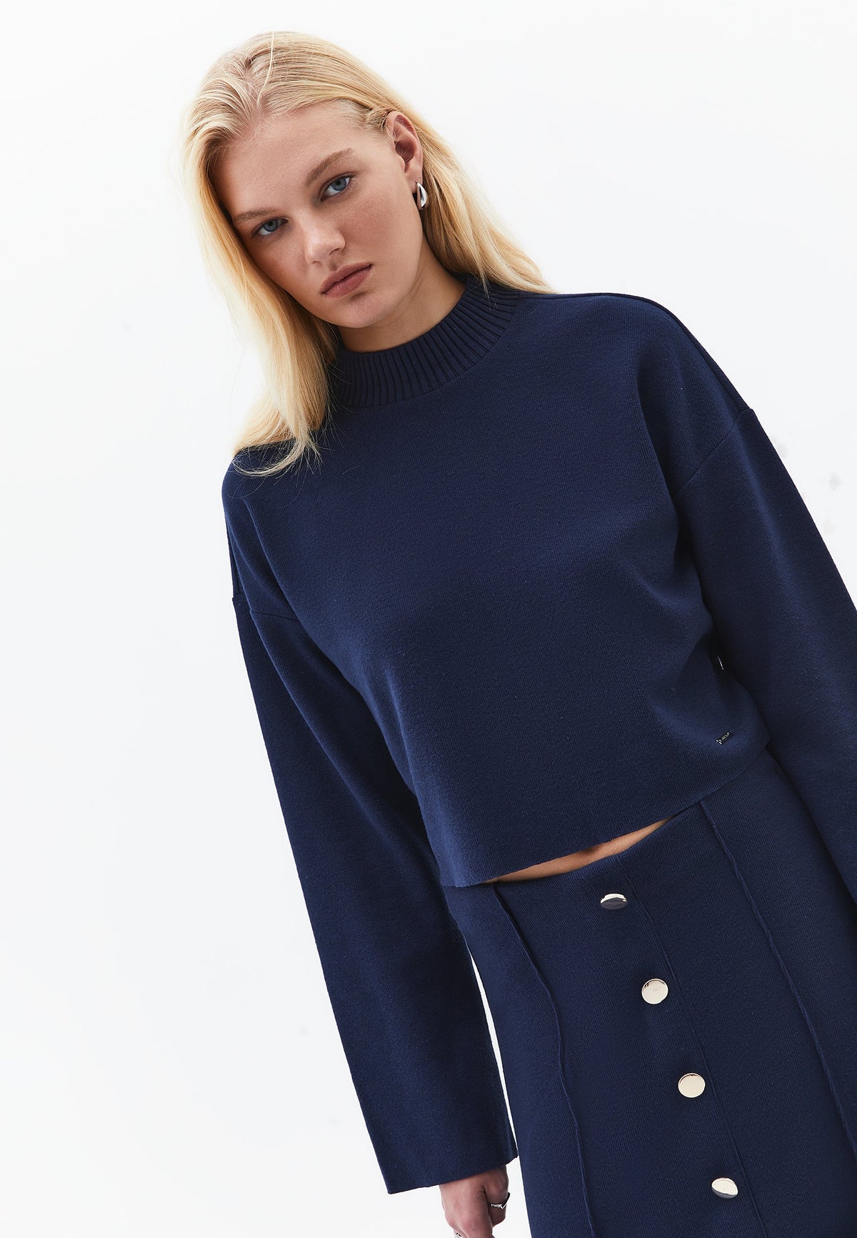 High Neck Cropped Sweater - MIDNIGHT