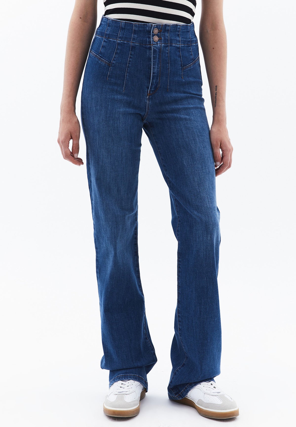 Ultra High Waist Straight Leg Denim Pants - MID BLUE DENIM