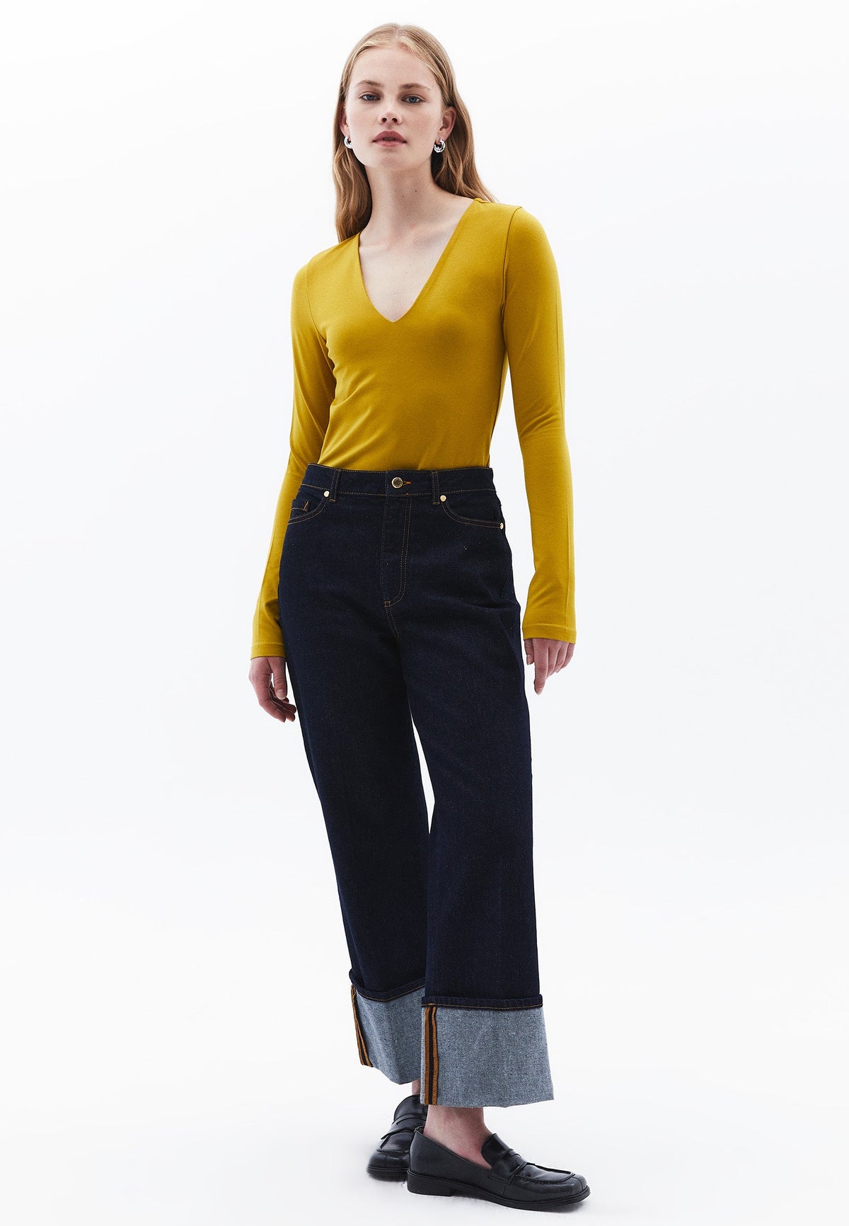 V Neck Long Sleeve T-Shirt - OLIVE OIL