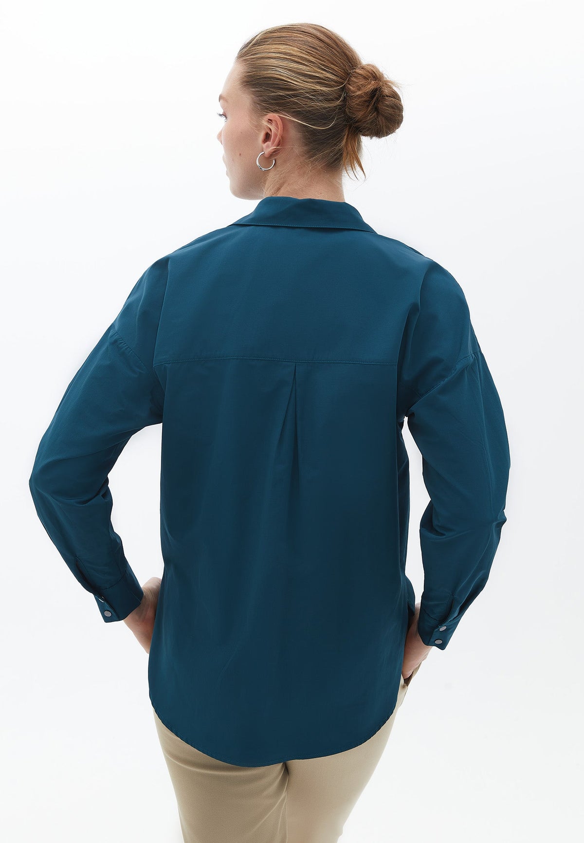 50% POLYESTER 50% COTTON - REFLECTING POND