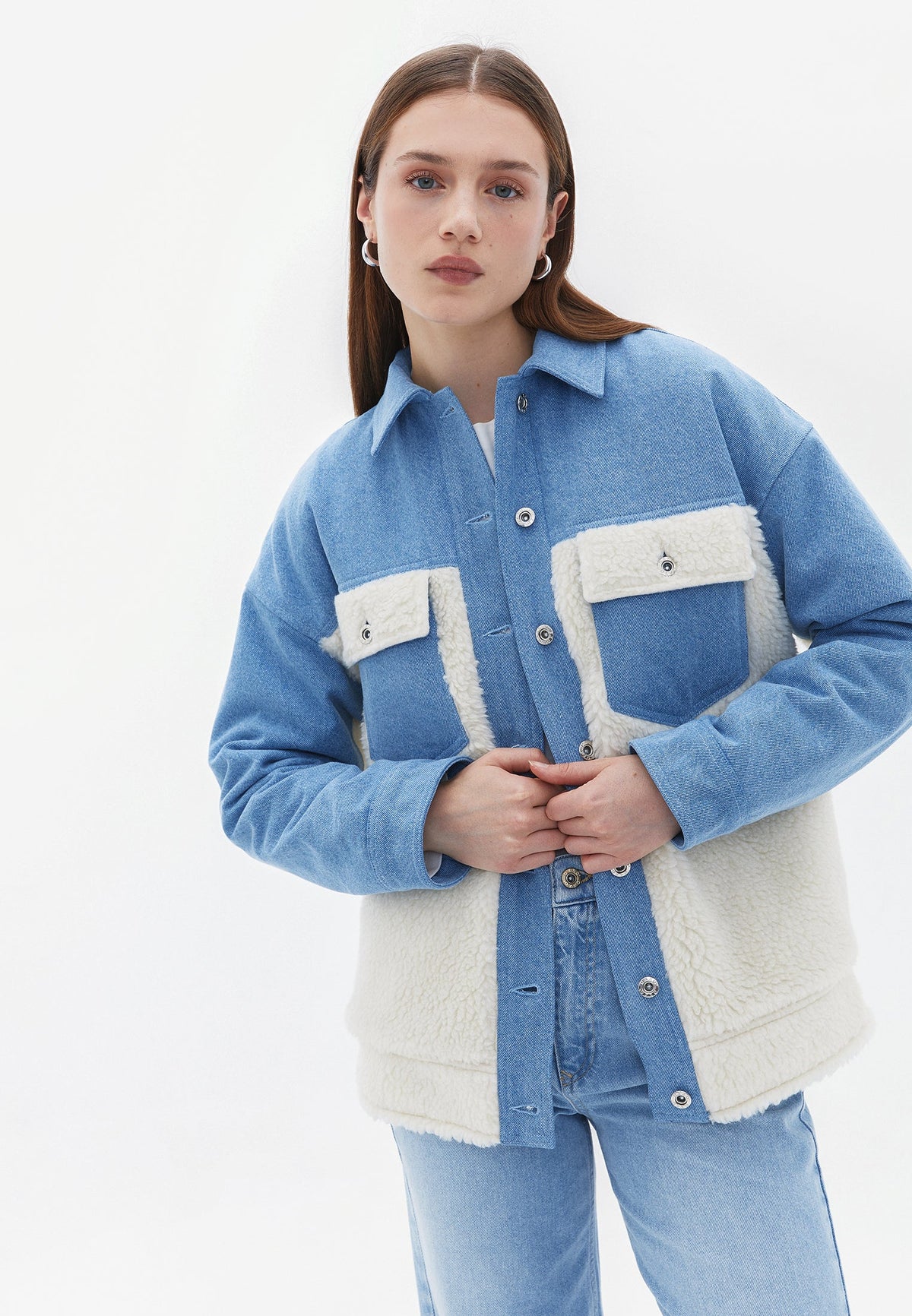 Standard Loose Fit Women's Jacket - RODEO DENIM
