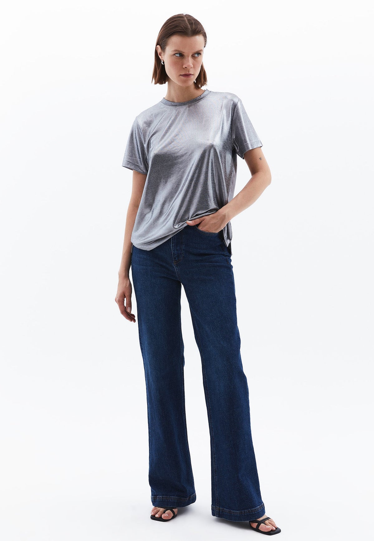 Crew Neck Short Sleeve T-Shirt - SILVER