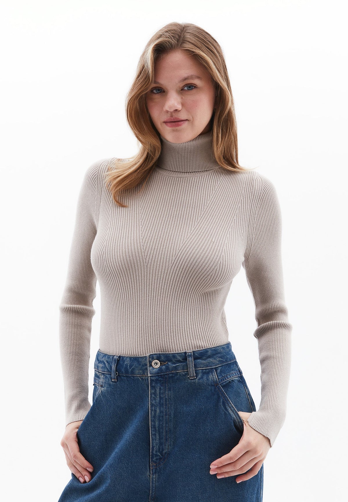 Ribbed Raglan Sleeve Turtleneck Sweater - SIMPLY TAUPE