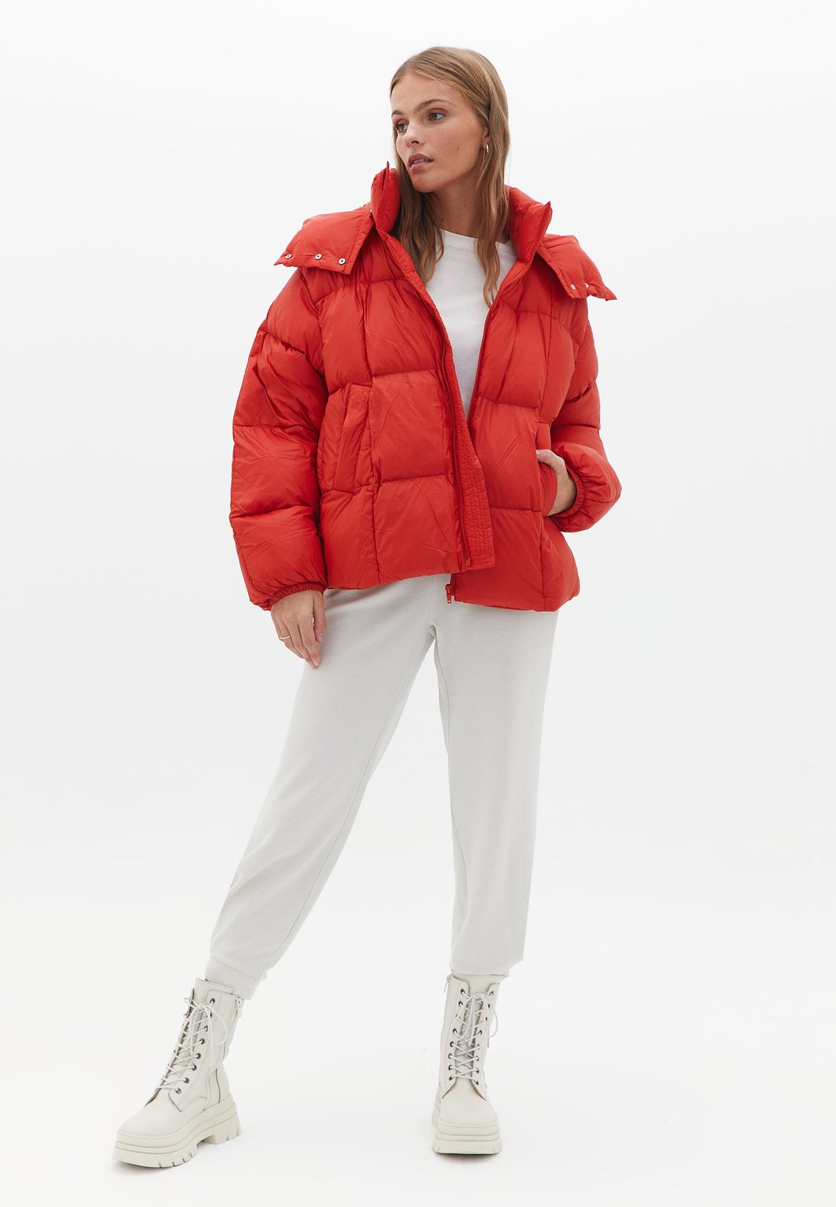 Hooded Oversize Quilted Coat - VALIANT POPPY